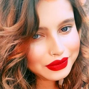 Meet your Posher, Archana